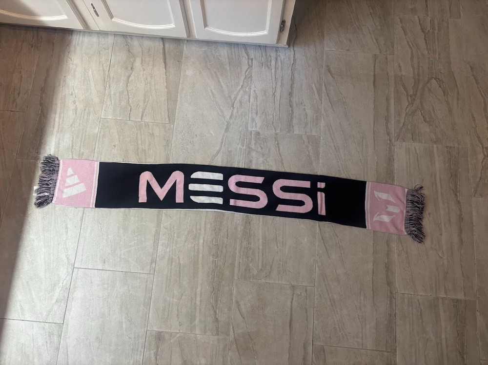 NWT Adidas Lionel Messi Inter Miami Football Club Pink/Black Scarf MLS Soccer